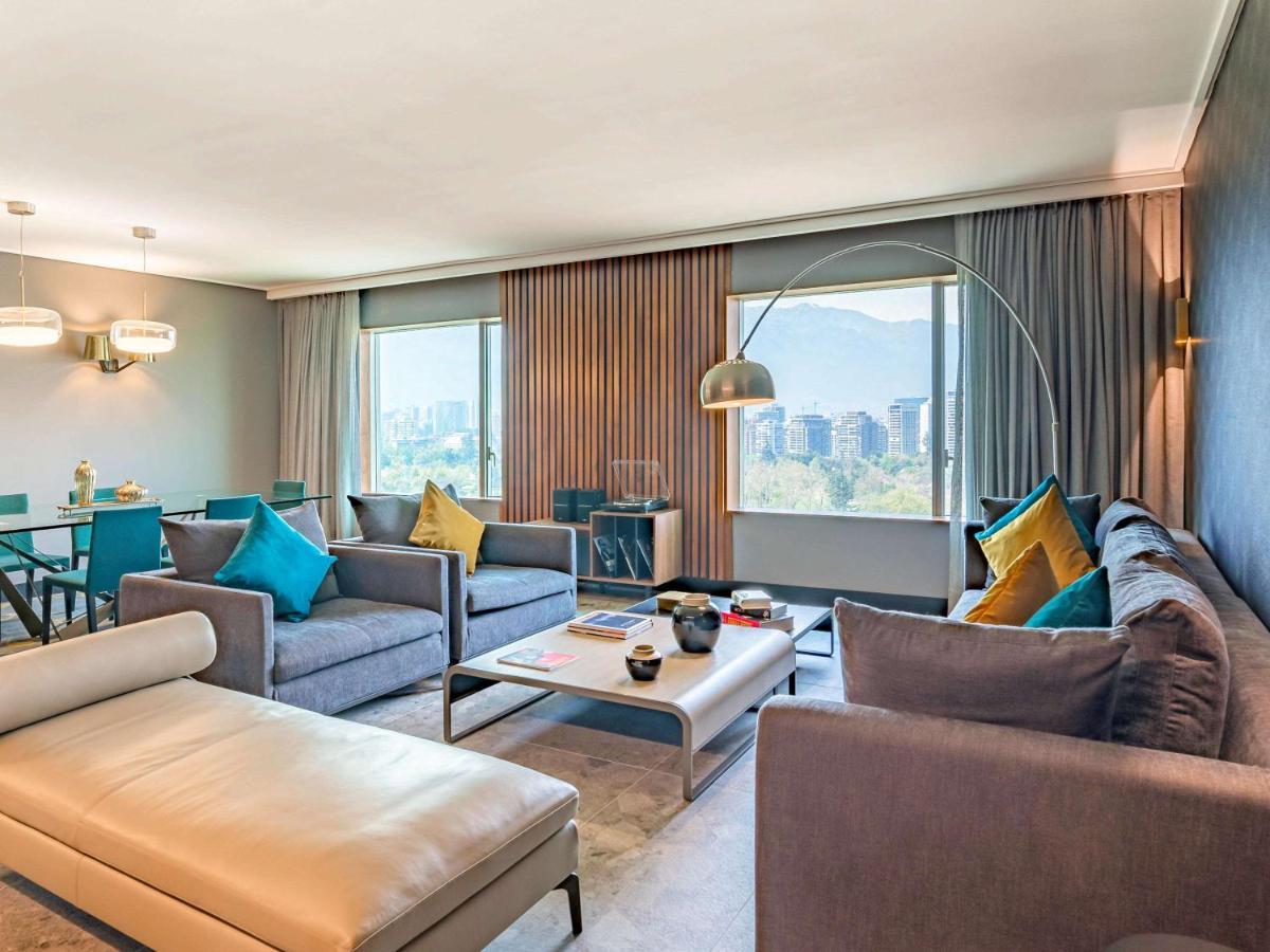 Pullman Santiago Vitacura Ngoại thất bức ảnh A suite at the hotel