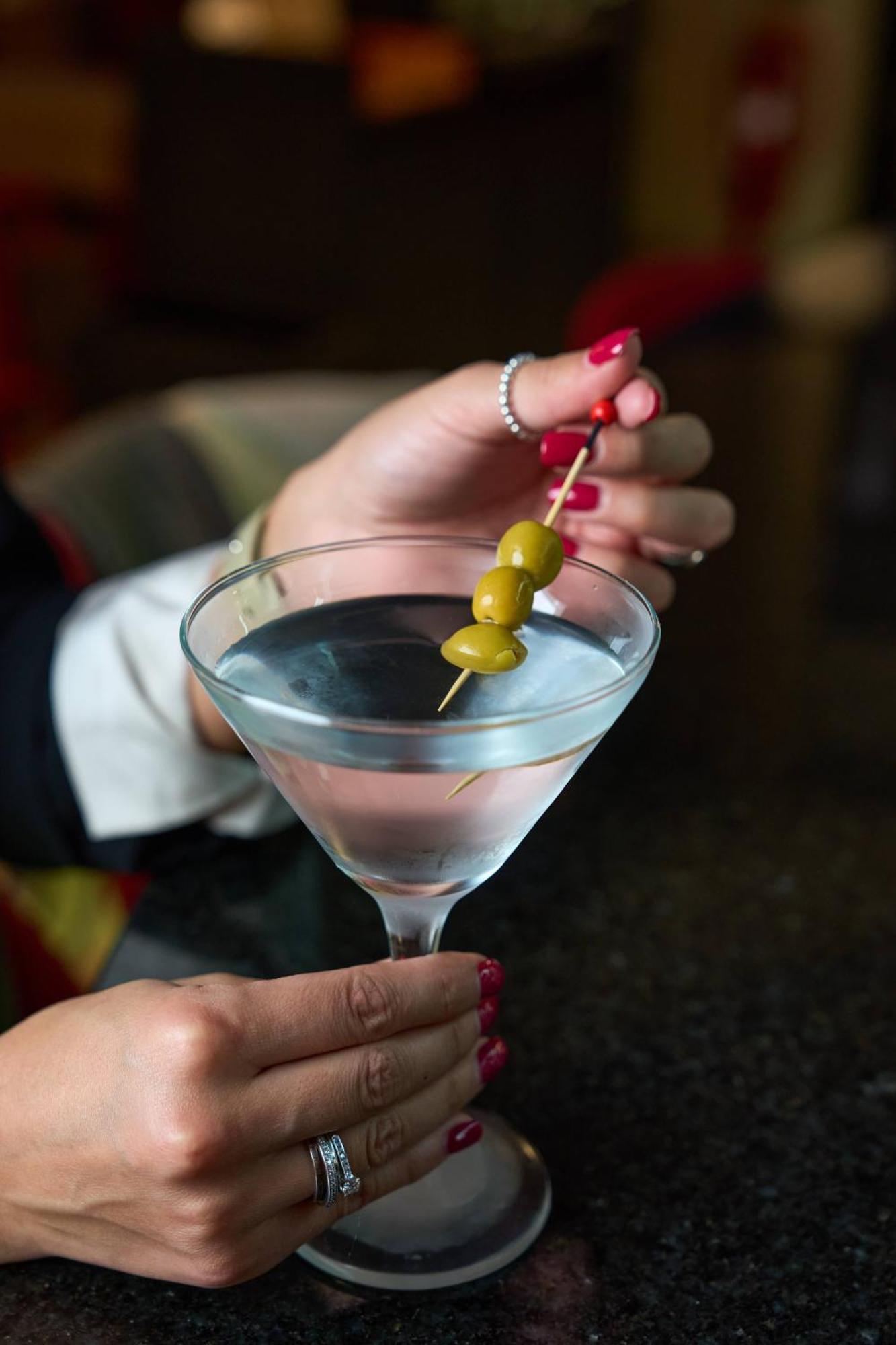 Pullman Santiago Vitacura Ngoại thất bức ảnh A dry martini
